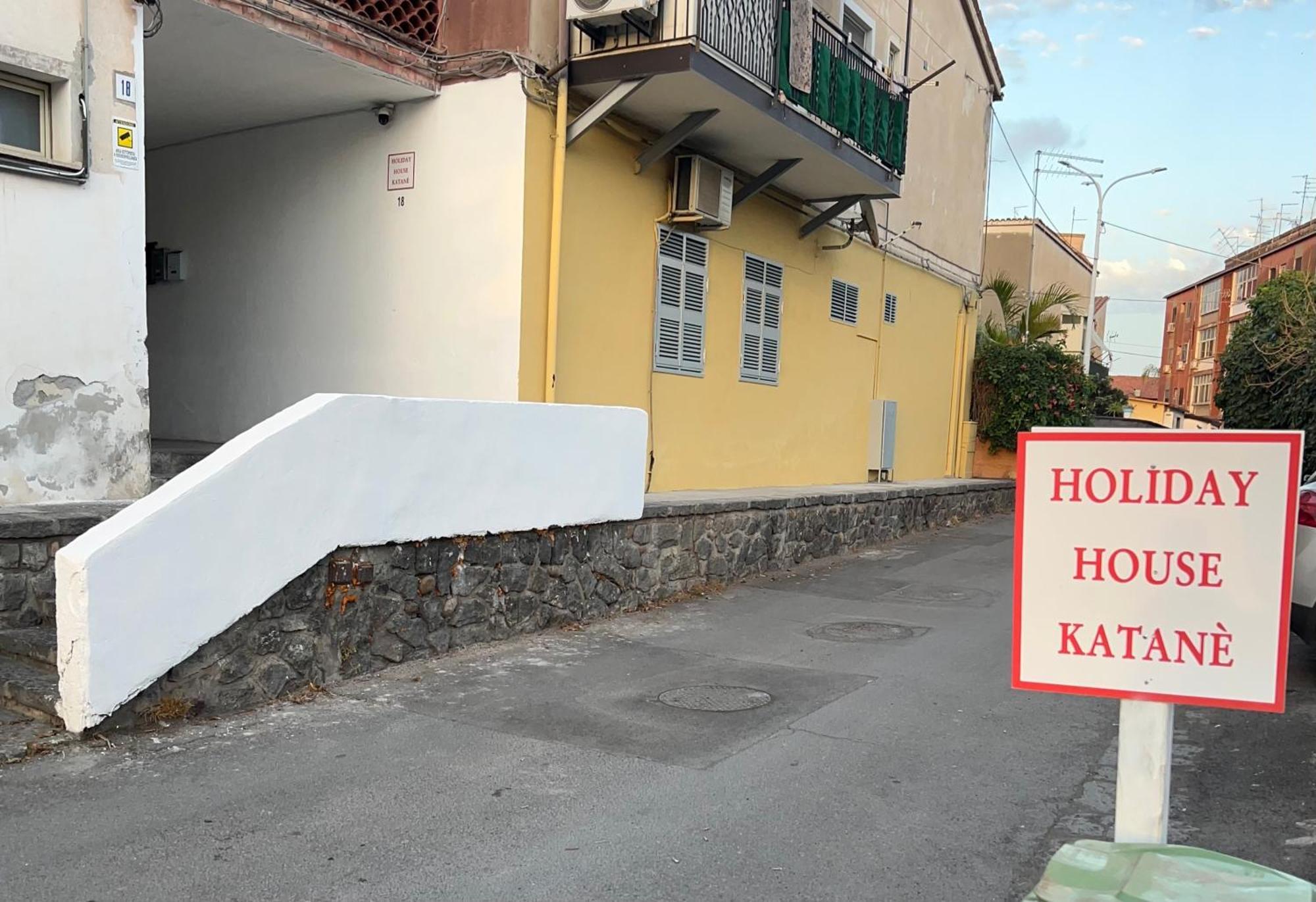 Holiday House Katane Catania Ngoại thất bức ảnh